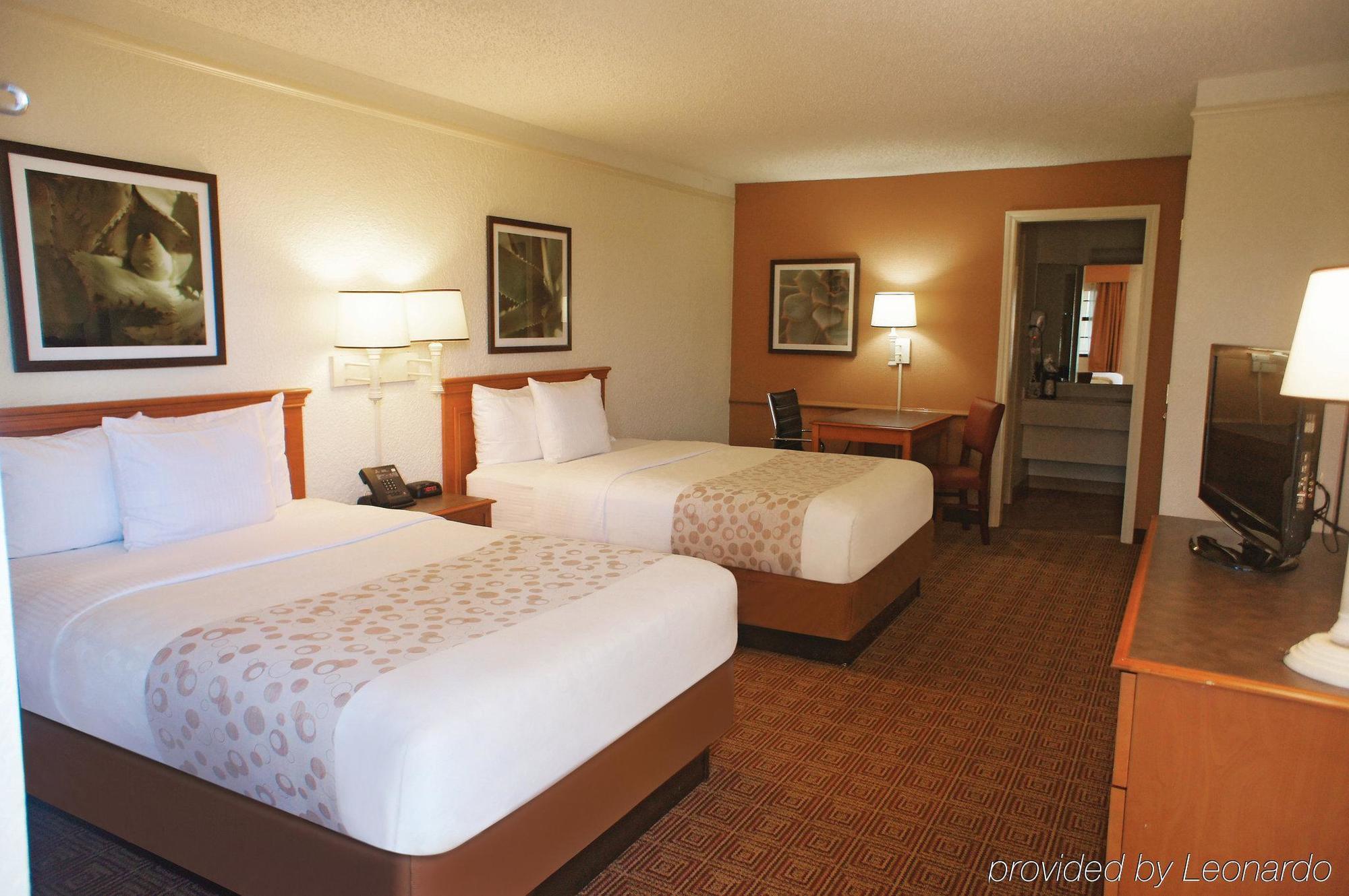Travelodge By Wyndham Houston Cy-Fair Exterior foto